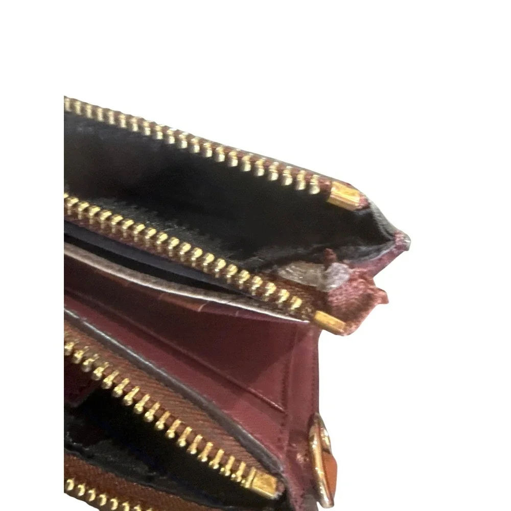 Thacker leather bifold